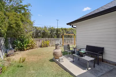 4202 Kings Canyon Drive, Taylor, TX 76574 - Photo 24