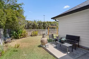 4202 King's Canyon Dr, Taylor, TX 76574 - Photo 24