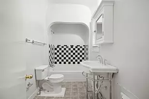 212 W 43rd St, Austin, TX 78751 - Photo 6