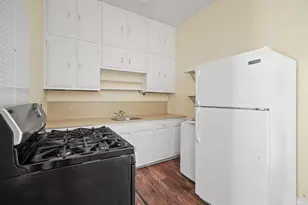 212 W 43rd St, Austin, TX 78751 - Photo 4