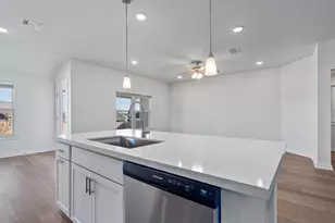 15204 Purple Drop Cv, Del Valle, TX 78617 - Photo 12