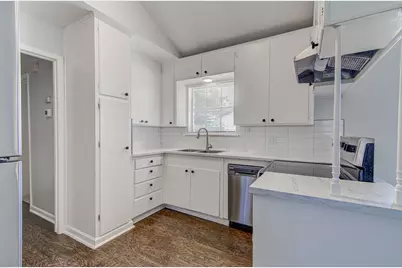 5703 Gloucester Lane #A, Austin, TX 78723 - Photo 10