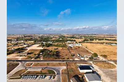 3400 County Road 100, Hutto, TX 78634 - Photo 4
