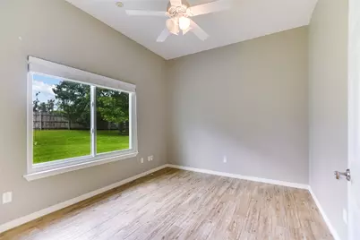 1002 Madison Circle, Marble Falls, TX 78654 - Photo 14