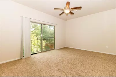 1401 E 4th Street #203, Austin, TX 78702 - Photo 2