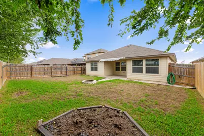 1005 Ibis Falls Loop, Jarrell, TX 76537 - Photo 34