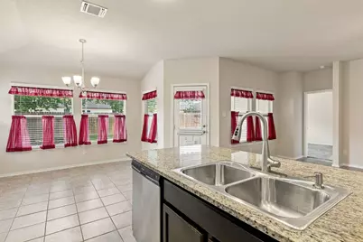 1005 Ibis Falls Loop, Jarrell, TX 76537 - Photo 14