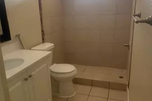 908 Guadalupe St, Lockhart, TX 78644 - Photo 12