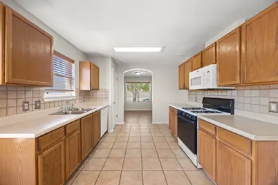 3710 Julianas Way, Round Rock, TX 78665 - Photo 12
