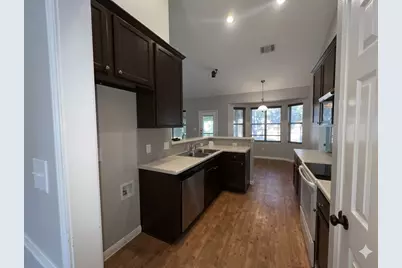 903 Oakwood Drive, Leander, TX 78641 - Photo 6