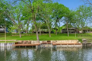 344 Shangrila Ln, New Braunfels, TX 78130 - Photo 2
