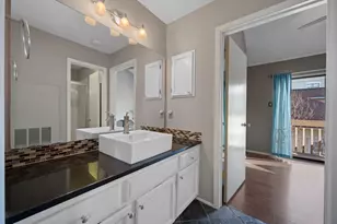 2210 Pearl St, Austin, TX 78705 - Photo 14