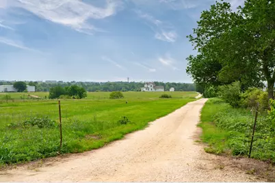 1662 County Road 465, Coupland, TX 78615 - Photo 6
