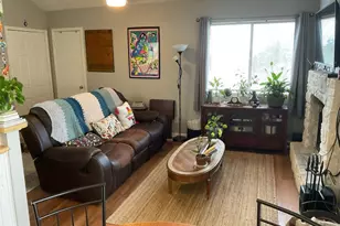 1013 Chestnut St, San Marcos, TX 78666 - Photo 4