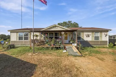 4321 County Road 444, Waelder, TX 78959 - Photo 2