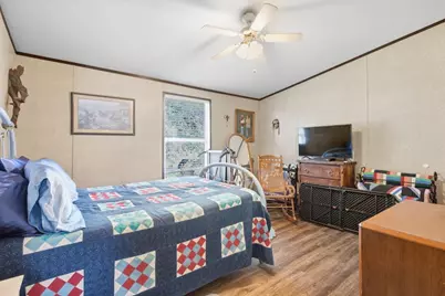 4321 County Road 444, Waelder, TX 78959 - Photo 16