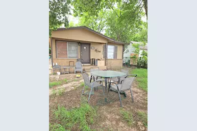 714 S C M Allen Parkway, San Marcos, TX 78666 - Photo 1