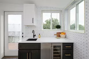 4902 Lott Ave, Austin, TX 78721 - Photo 18