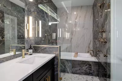 4902 Lott Avenue, Austin, TX 78721 - Photo 12