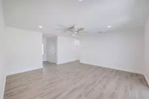 801 Salem Ln, Austin, TX 78753 - Photo 12