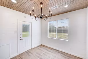 801 Salem Ln, Austin, TX 78753 - Photo 14