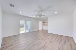 801 Salem Ln, Austin, TX 78753 - Photo 8