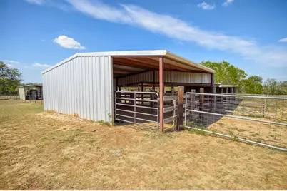 4495 Taylorsville Road, Red Rock, TX 78662 - Photo 32
