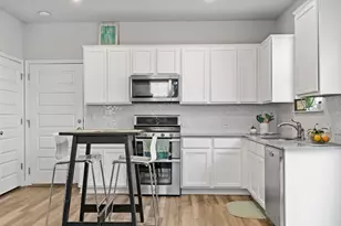 8002 Mandela Bend, Austin, TX 78744 - Photo 4