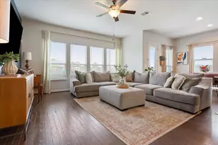 424 Millard St, Georgetown, TX 78628 - Photo 10
