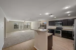 913 Mahomet Dr, Pflugerville, TX 78660 - Photo 4