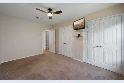 913 Mahomet Drive, Pflugerville, TX 78660 - Photo 16