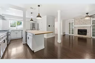 8404 Hornet Drive, Austin, TX 78749 - Photo 8