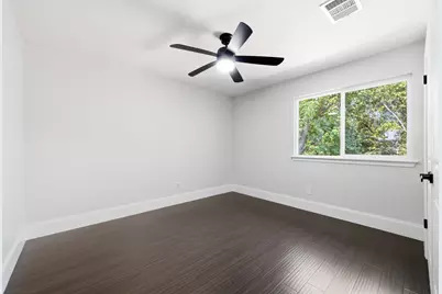 8404 Hornet Drive, Austin, TX 78749 - Photo 16