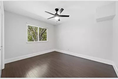 8404 Hornet Drive, Austin, TX 78749 - Photo 14