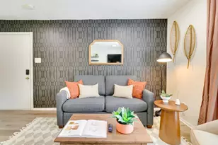 2401 Manor Rd, Austin, TX 78722 - Photo 2