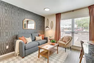 2401 Manor Rd, Austin, TX 78722 - Photo 4