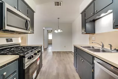 601 Misty Morning Way #B, Round Rock, TX 78664 - Photo 4