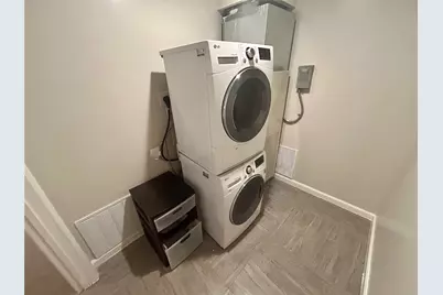 901 E 40th Street #101, Austin, TX 78751 - Photo 10