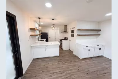 2609 Loyola Lane, Austin, TX 78723 - Photo 2