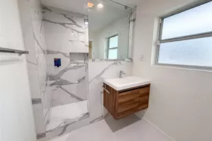 2609 Loyola Ln, Austin, TX 78723 - Photo 10