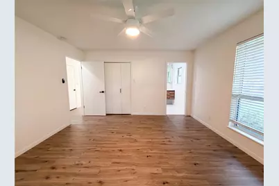 2609 Loyola Lane, Austin, TX 78723 - Photo 4