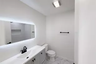 2609 Loyola Ln, Austin, TX 78723 - Photo 14