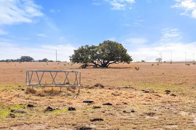2501 County Road 224, Florence, TX 76527 - Photo 28