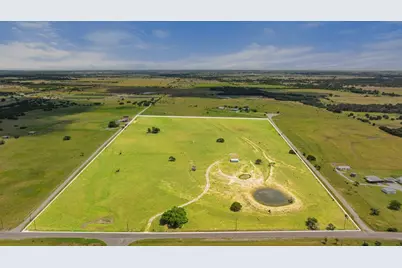 2501 County Road 224, Florence, TX 76527 - Photo 2