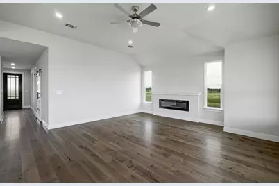 182 Alonzo Drive, Del Valle, TX 78617 - Photo 12