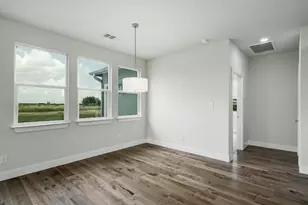 182 Alonzo Dr, Del Valle, TX 78617 - Photo 8