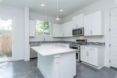 1403 Arcadia Avenue #A, Austin, TX 78757 - Photo 6