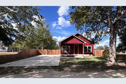 410 W Trinity Street, Luling, TX 78648 - Photo 2