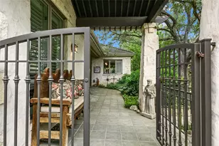 2305 Barton Creek Blvd, Austin, TX 78735 - Photo 12