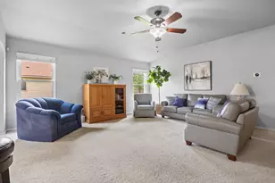 2712 Bluffstone Dr, Round Rock, TX 78665 - Photo 6
